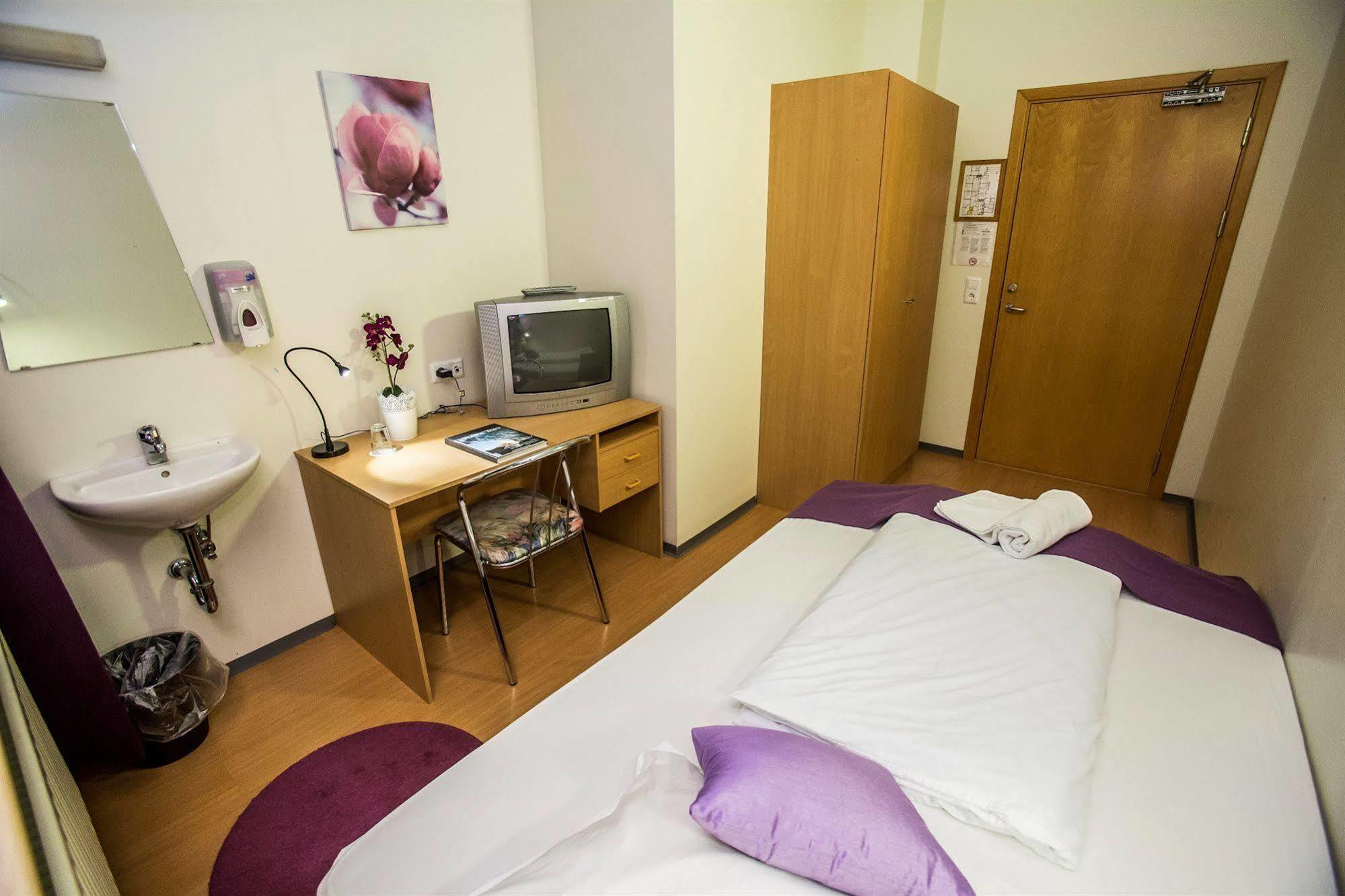 Capital-Inn Hostel Reykjavík Eksteriør bilde